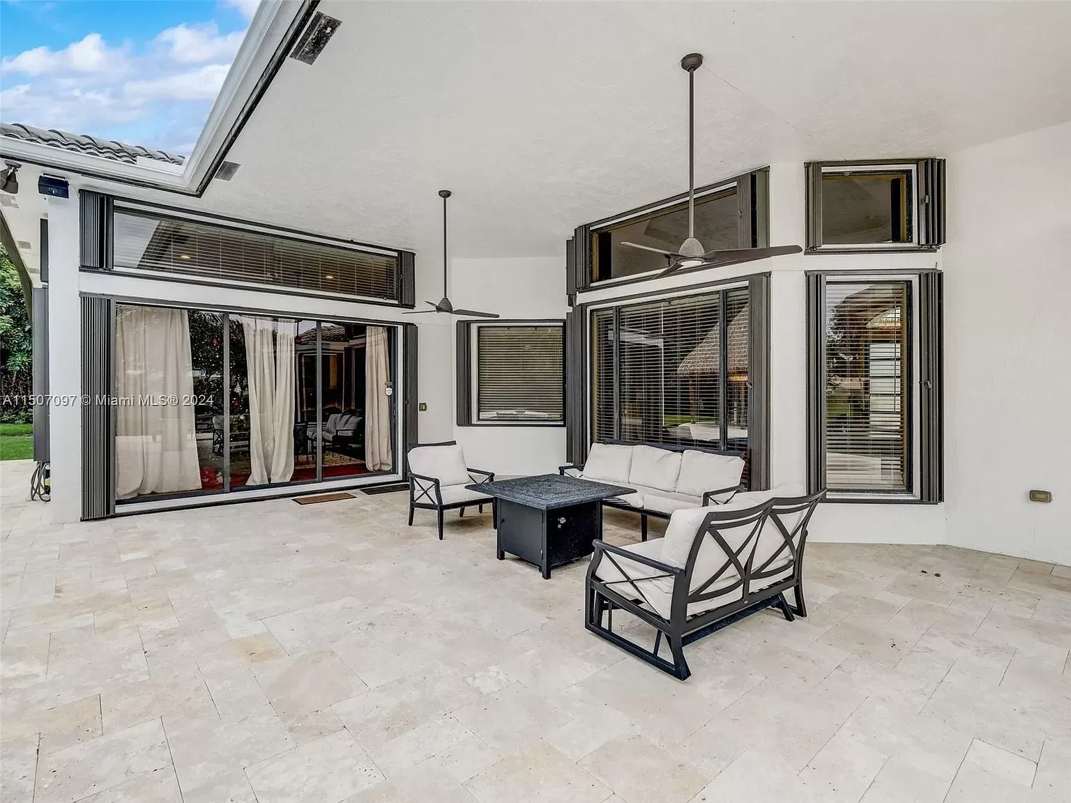 What Elegance Looks Like: $1,699,000 Residence for Sale